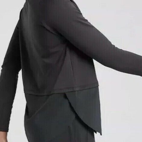 Athleta Black Gallery Travel Commute Work Blouse Top S - Picture 5 of 5